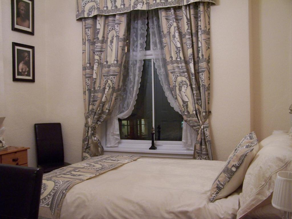 The Carmen Guesthouse (Adults Only) Llandudno Oda fotoğraf